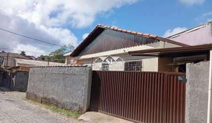 Casa- Petrópolis, São Sebastião
