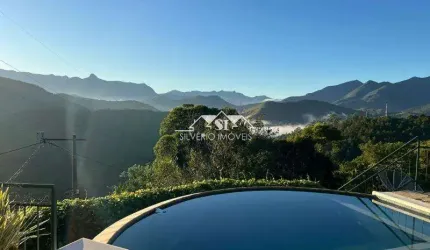 Casa- Petrópolis, Araras