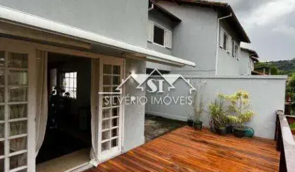 Casa- Petrópolis, Corrêas