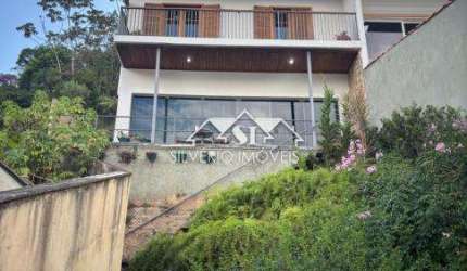Casa- Petrópolis, Coronel Veiga