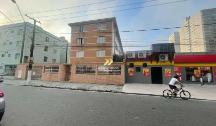 Apartamento à Venda no Boqueirão – Próximo à Praia