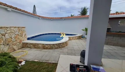 Casa Isolada com Piscina, área gourmet e Edícula - Bairro Flórida.