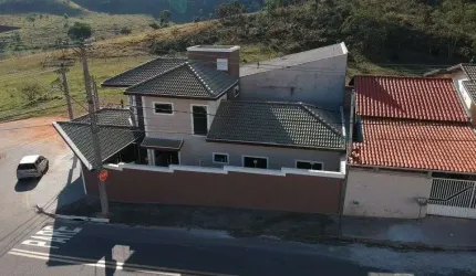 Sobrado com 4 dormitórios à venda, 180 m² por R$ 760.000,00 - Jardim Santa Júlia - São José dos Campos/SP