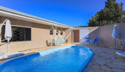 Casa para Venda em Araucária, Centro, 4 dormitórios, 2 suítes, 6 banheiros, 10 vagas