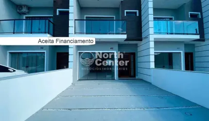 Sobrado Geminado N 3 com Piscina e Churrasqueira no Bairro Costeira, Balneário Barra do Sul, SC