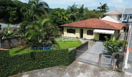 Casa Térrea Aconchegante à venda, Bairro Glória, Joinville, SC
