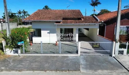 Casa para venda, ótima localização, Costeira, Balneário Barra do Sul, SC