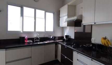 Casa em condomínio fechado com 3 quartos à venda na Rua do Cristal, 355, Parque Califórnia, Jacareí por R$ 1.400.000