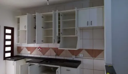 Casa com 2 quartos à venda na Miame, 441, Cidade Jardim, Jacareí por R$ 280.000