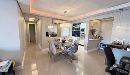 Apartamento mobiliado à venda no Kobrasol – conforto e exclusividade!