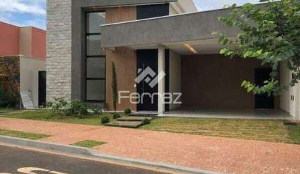 Casa em condomínio fechado, 3 suítes, 3 vagas, Raros Alto Umuarama - Uberlândia/MG