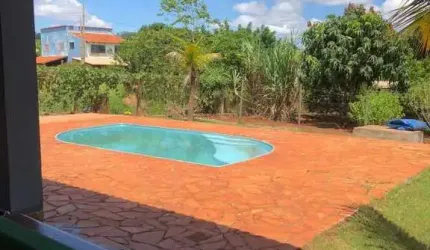 Chácara em Uberlândia com ótima localização e fácil acesso próximo a represa Pau furado