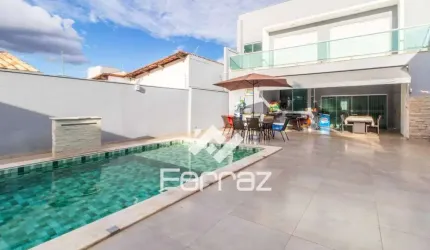 Casa à venda, 4 quartos, 3 suítes, 4 vagas, Jardim Karaíba - Uberlândia/MG