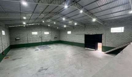 Galpão / Depósito / Armazém de 1379m² no bairro Batistini, em São Bernardo do Campo