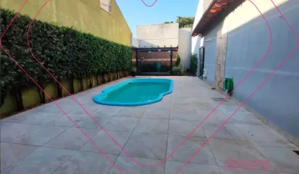 Excelente residência com energia solar, situada no Jardim Diamante, Maringá