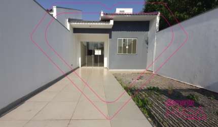 Residência localizada na nova Sarandi III, Sarandi.