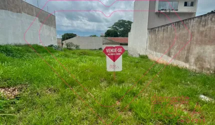 Terreno localizado no Jardim Itapuã, em Umuarama-Pr.