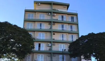 Apartamento para locação no Edifício Monte Castelo, Maringá