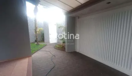 Casa para alugar, 4 quartos, Jardim Patrícia - Uberlândia/MG - Rotina Imobiliária