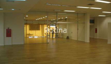 Prédio Inteiro para alugar, Centro - Uberlândia/MG - Rotina Imobiliária
