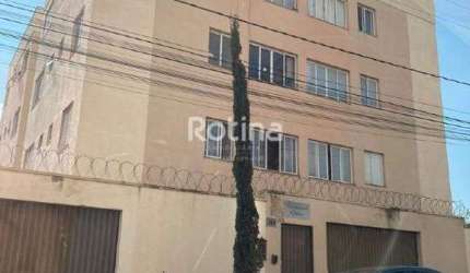 Apartamento para alugar, 2 quartos, Segismundo Pereira - Uberlândia/MG - Rotina Imobiliária