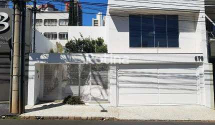 Casa Comercial para alugar, Fundinho - Uberlândia/MG - Rotina Imobiliária
