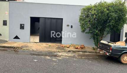 Casa para alugar, 4 quartos, Jardim Patrícia - Uberlândia/MG - Rotina Imobiliária