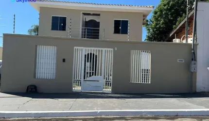 Sobrado residencial ou  Comercial  com 4 quartos, sendo 2 suites para alugar, 350 m² por R$ 9.795/mês - Jardim Itália - Cuiabá/MT