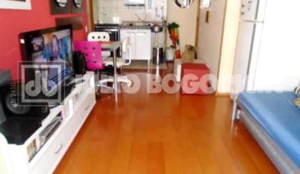 Apartamento com 2 quartos à venda na Rua Constante Ramos, Copacabana, Rio de Janeiro, 59 m2 por R$ 850.000