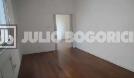Casa com 6 quartos à venda na Avenida Paulo de Frontin, Praça da Bandeira, Rio de Janeiro, 301 m2 por R$ 600.000