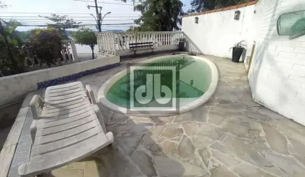Casa em condomínio fechado com 6 quartos à venda na Praia do Zumbi, Zumbi, Rio de Janeiro, 475 m2 por R$ 850.000