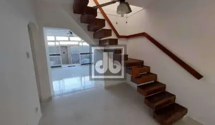 Casa em condomínio fechado com 5 quartos à venda na Rua Albert Sabin, Portuguesa, Rio de Janeiro, 150 m2 por R$ 695.000