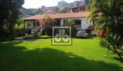 Casa em condomínio fechado com 4 quartos à venda na Rua Doutor Manuel Marreiros, Bancários, Rio de Janeiro, 282 m2 por R$ 1.300.000