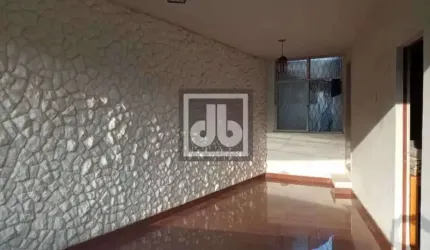 Casa em condomínio fechado com 3 quartos à venda na Rua Doutor Agostinho de Aguiar, Bancários, Rio de Janeiro, 158 m2 por R$ 550.000
