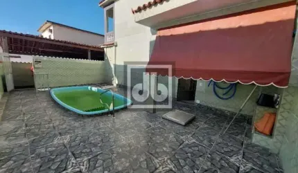 Casa em condomínio fechado com 3 quartos à venda na Rua Francisca Matos, Bancários, Rio de Janeiro, 179 m2 por R$ 560.000
