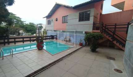 Casa em condomínio fechado com 4 quartos à venda na Rua Severiano da Fonseca, Jardim Guanabara, Rio de Janeiro, 378 m2 por R$ 1.500.000