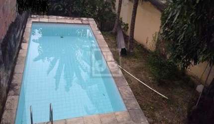 Casa em condomínio fechado com 4 quartos à venda na Rua Ebro, Jardim Carioca, Rio de Janeiro, 320 m2 por R$ 470.000