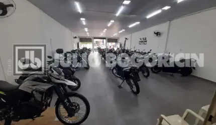 Ponto comercial com 1 sala à venda na Avenida Lobo Júnior, Penha Circular, Rio de Janeiro, 160 m2 por R$ 850.000