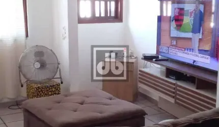 Casa em condomínio fechado com 2 quartos à venda na Rua Soldado Dirceu de Almeida, Pechincha, Rio de Janeiro, 278 m2 por R$ 450.000
