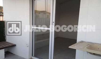 Casa com 2 quartos à venda na Rua Guilherme Veloso, Praça Seca, Rio de Janeiro, 79 m2 por R$ 200.000