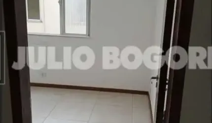 Apartamento com 2 quartos à venda na Rua Capitão Menezes, Praça Seca, Rio de Janeiro, 76 m2 por R$ 215.000