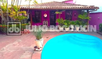 Casa em condomínio fechado com 3 quartos à venda na Rua Carlos Nascimento, Anil, Rio de Janeiro, 260 m2 por R$ 950.000