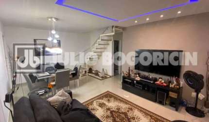 Casa em condomínio fechado com 3 quartos à venda na Rua Virgínia Vidal, Tanque, Rio de Janeiro, 125 m2 por R$ 390.000