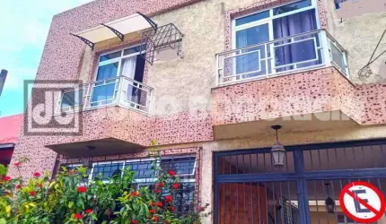 Casa em condomínio fechado com 4 quartos à venda na Rua Edgard Werneck, Freguesia (Jacarepaguá), Rio de Janeiro, 128 m2 por R$ 499.000