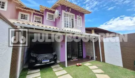 Casa em condomínio fechado com 3 quartos à venda na Rua Maria Magalhães Pinto, Pechincha, Rio de Janeiro, 127 m2 por R$ 695.000