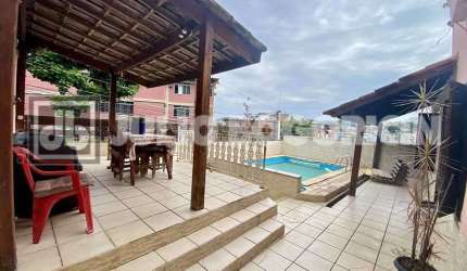 Casa com 3 quartos à venda na Rua Luís Norton, Freguesia (Jacarepaguá), Rio de Janeiro, 209 m2 por R$ 750.000