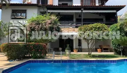 Casa em condomínio fechado com 5 quartos à venda na Rua José Carlos Pace, Jacarepaguá, Rio de Janeiro, 551 m2 por R$ 1.900.000
