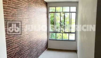 Apartamento com 2 quartos à venda na Estrada dos Três Rios, Freguesia (Jacarepaguá), Rio de Janeiro, 60 m2 por R$ 320.000
