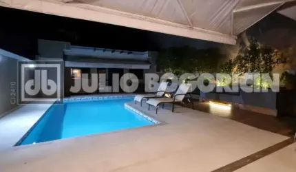 Casa em condomínio fechado com 6 quartos à venda na Rua Professora Isabel Monerat, Recreio dos Bandeirantes, Rio de Janeiro, 240 m2 por R$ 2.300.000
