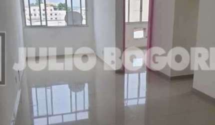 Apartamento com 2 quartos à venda na Rua Ernestina, Lins de Vasconcelos, Rio de Janeiro, 89 m2 por R$ 195.000